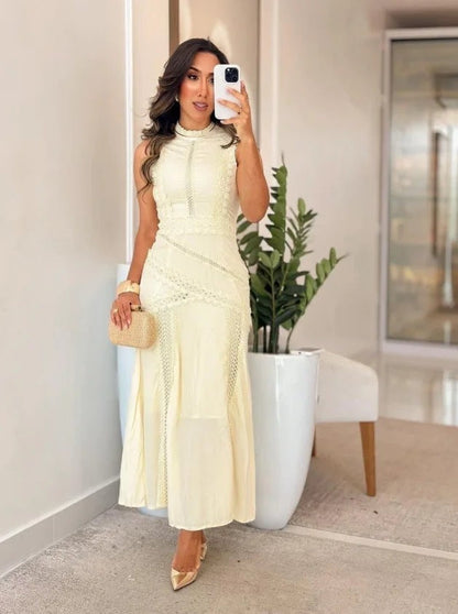 Vestido Tricoline con Detalles en Guipur